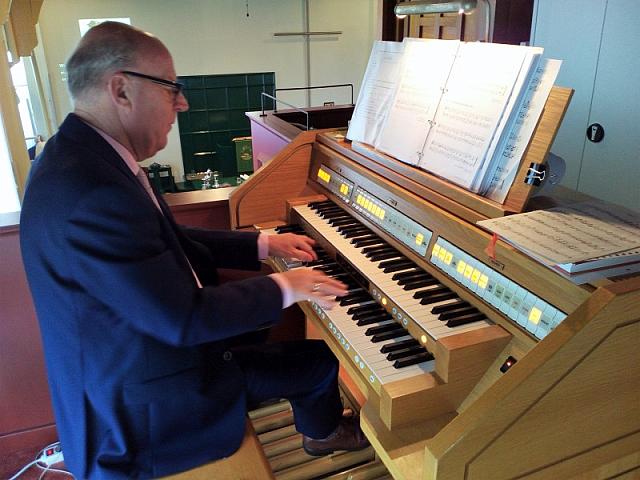 DriesPost50JaarOrganist007